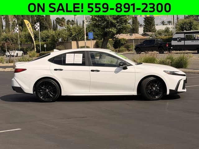 2025 Toyota Camry SE