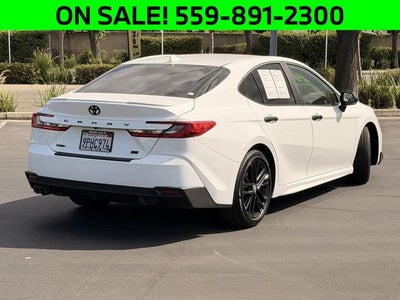 2025 Toyota Camry SE