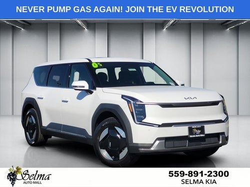 2026 Kia EV9 Light Long Range Captain's Chairs Pkg