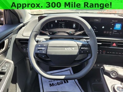 2025 Kia EV6 Wind LONG RANGE