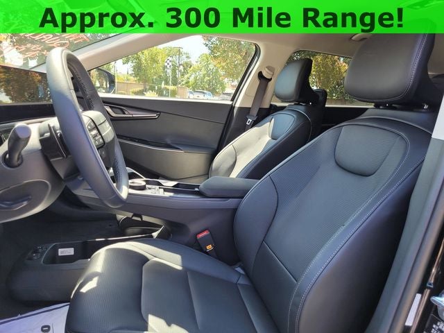 2025 Kia EV6 Wind LONG RANGE