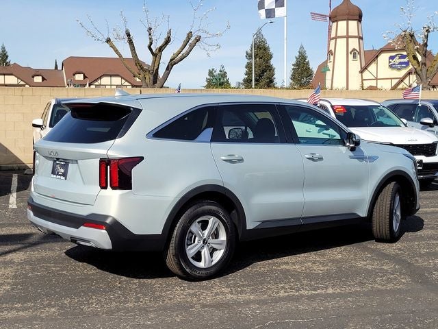 2026 Kia Sorento LX