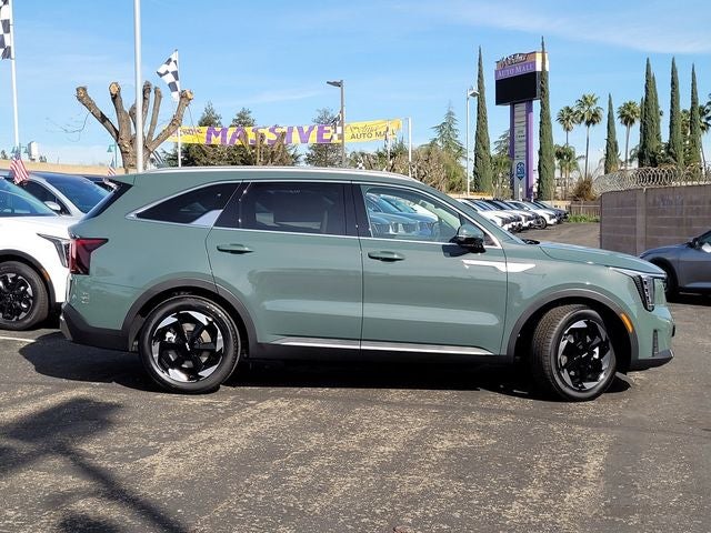 2026 Kia Sorento Hybrid EX Premium