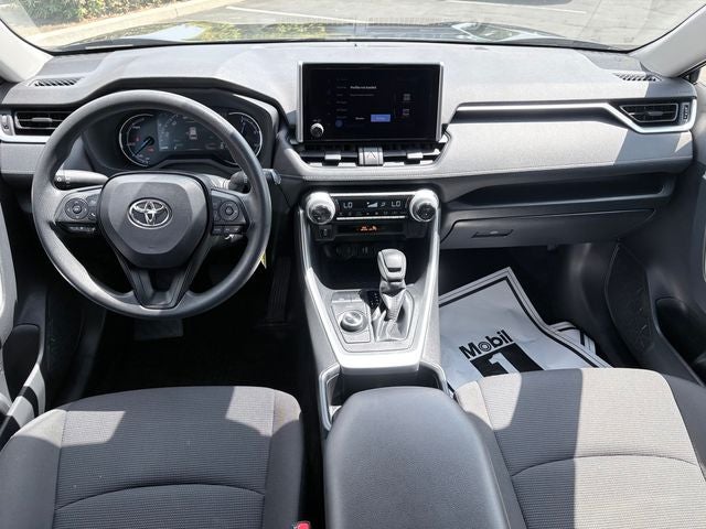 2023 Toyota RAV4 Hybrid LE