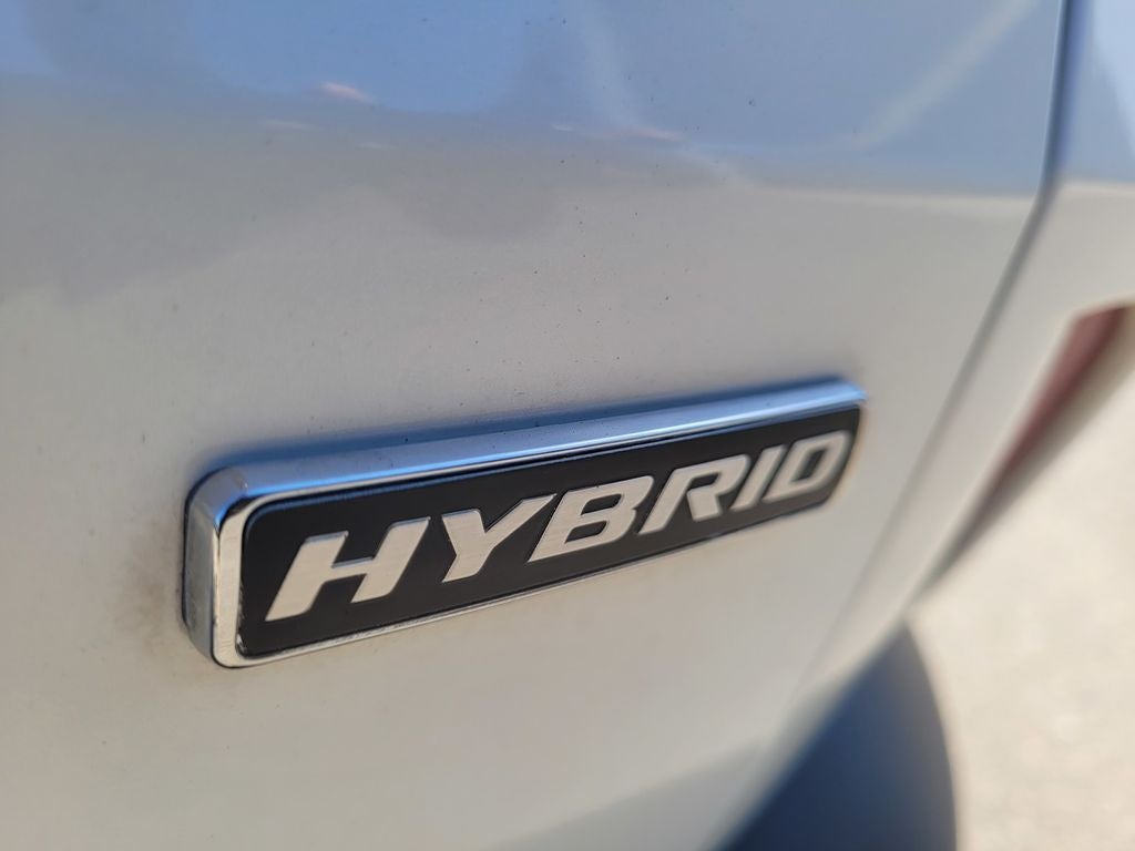 2020 Ford Escape Titanium Hybrid