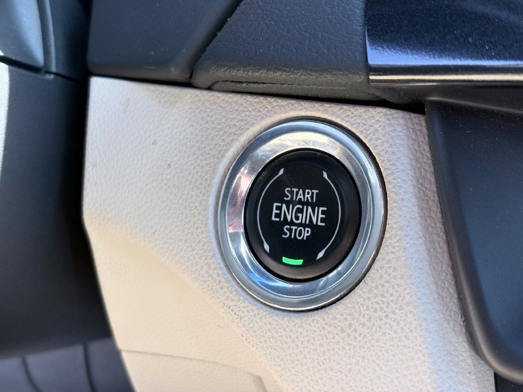 2024 Cadillac CT4 Luxury
