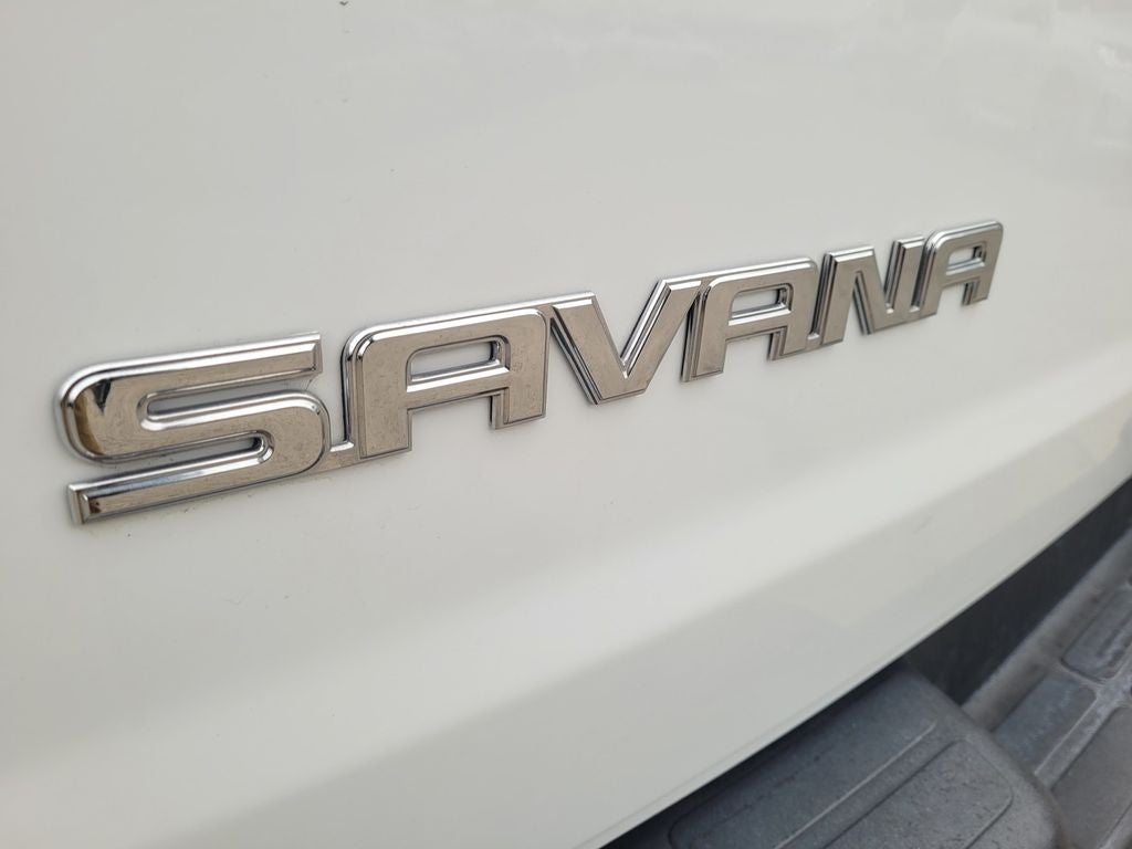 2023 GMC Savana 3500 LS