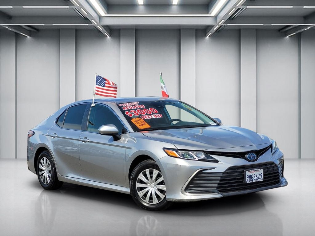 2023 Toyota Camry Hybrid LE