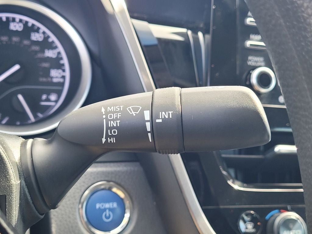 2023 Toyota Camry Hybrid LE