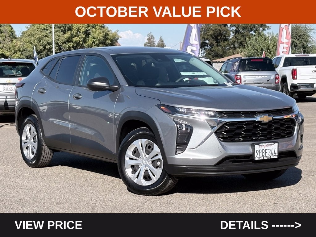2025 Chevrolet Trax LS
