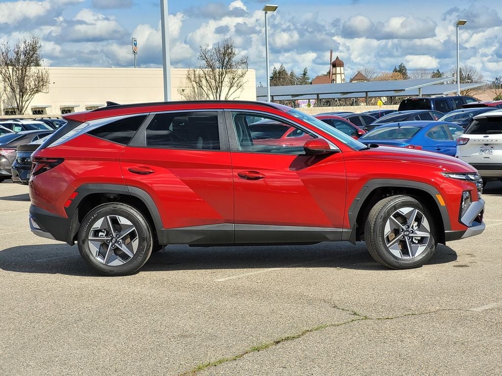 2026 Hyundai Tucson Hybrid SEL