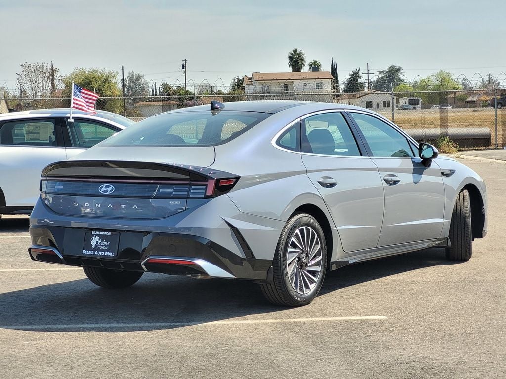 2026 Hyundai Sonata Hybrid SEL