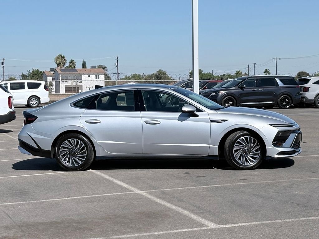 2026 Hyundai Sonata Hybrid Limited