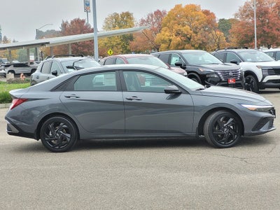 2026 Hyundai Elantra Hybrid SEL Sport