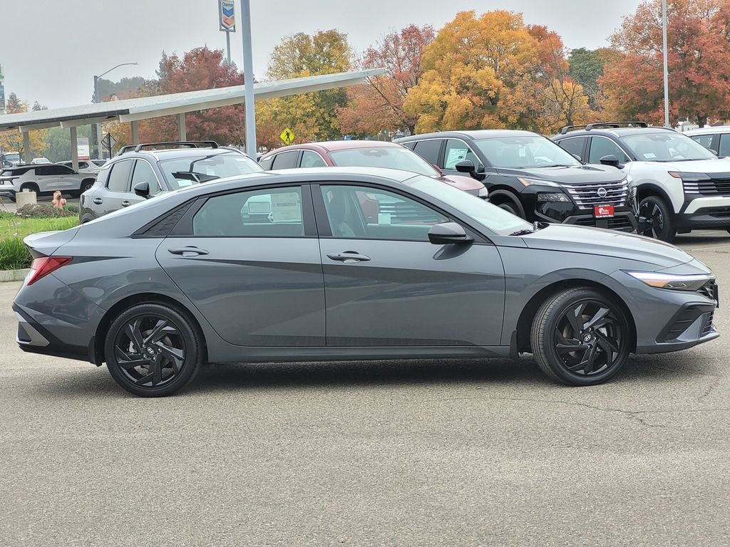 2026 Hyundai Elantra Hybrid SEL Sport