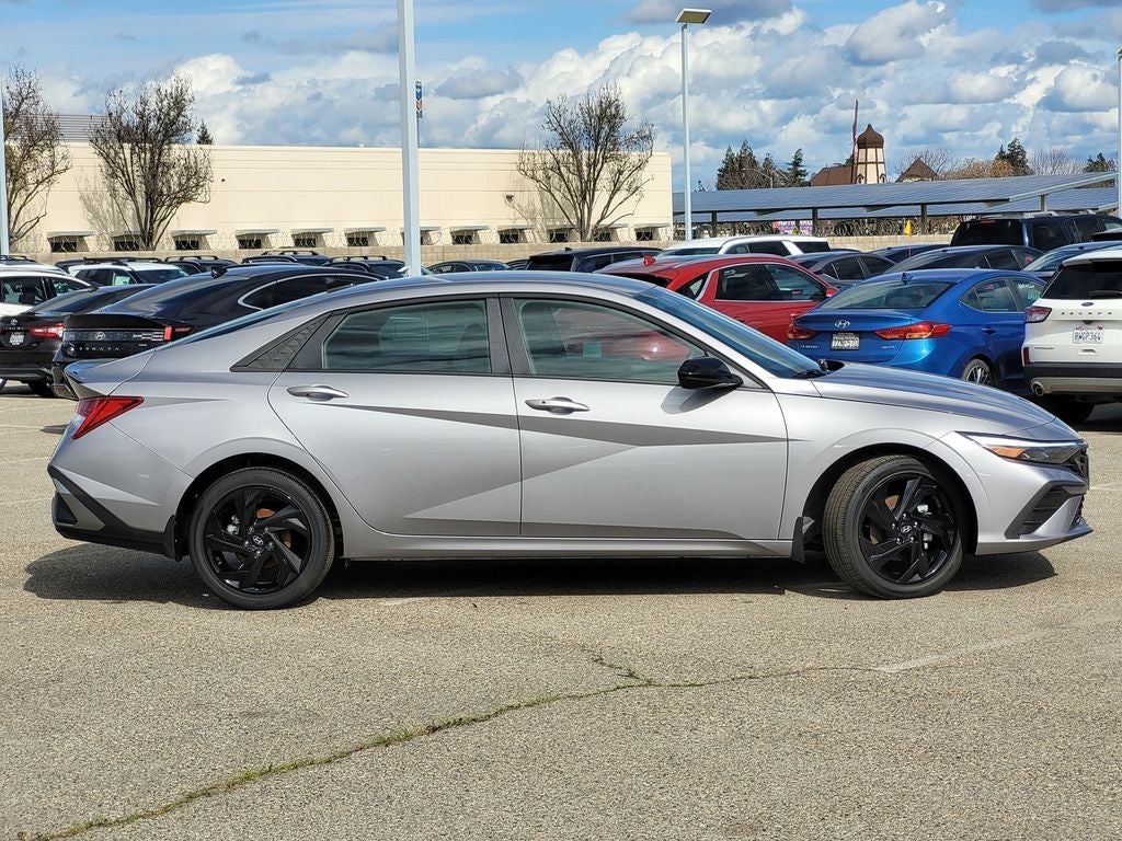 2026 Hyundai Elantra Hybrid SEL Sport
