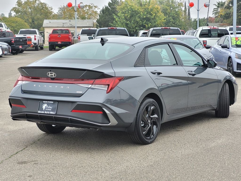 2026 Hyundai Elantra Hybrid SEL Sport