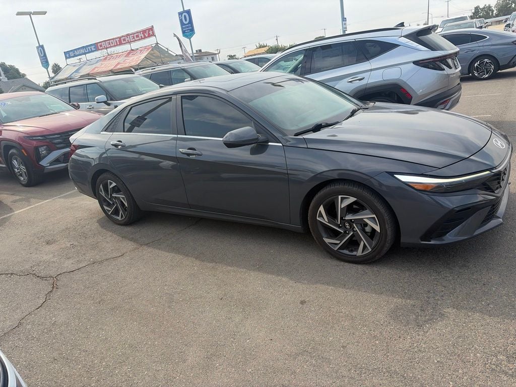 2024 Hyundai Elantra Hybrid Limited