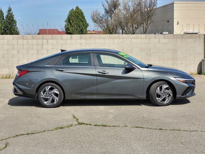 2025 Hyundai Elantra Limited