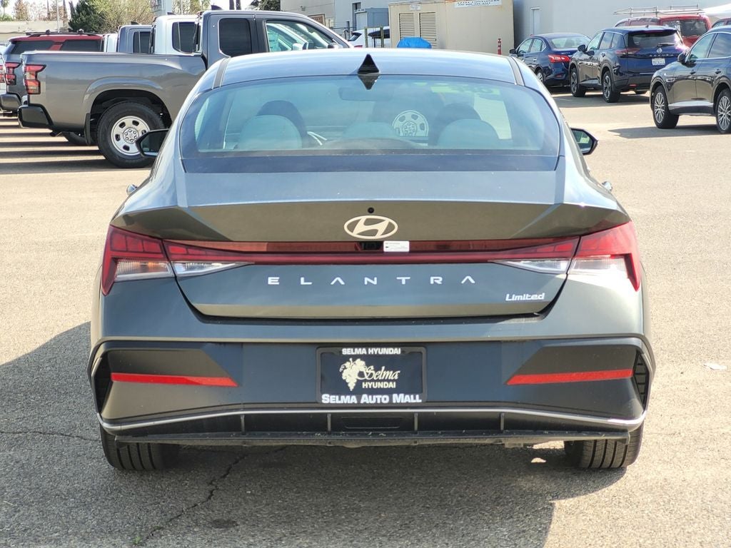 2025 Hyundai Elantra Limited
