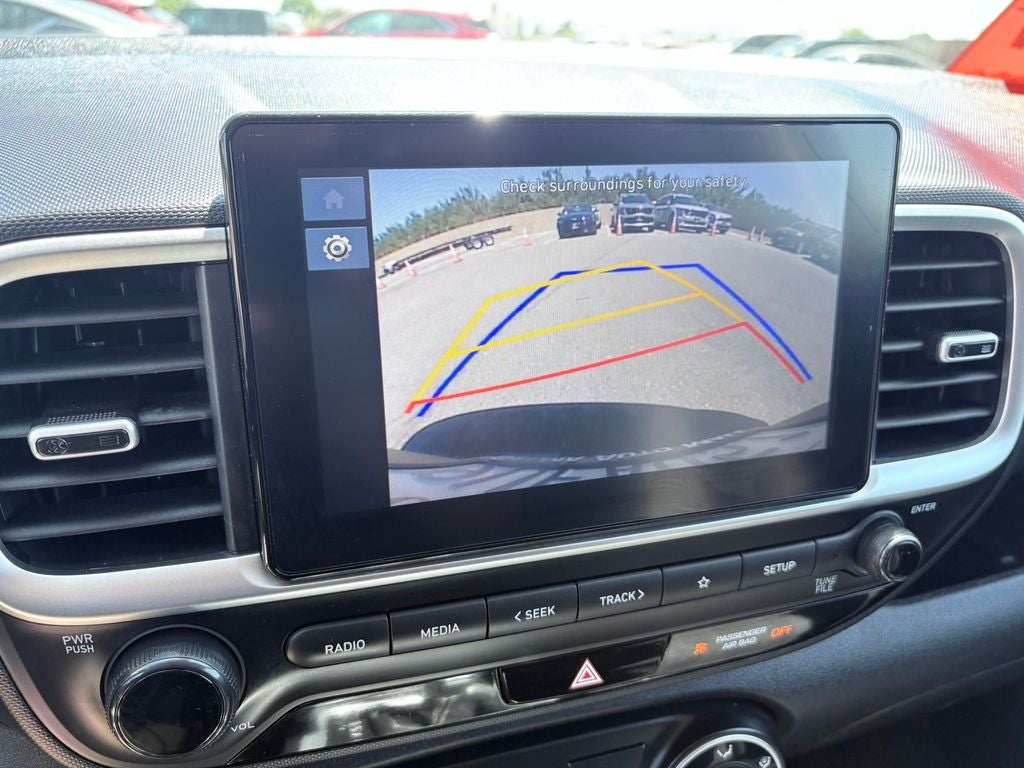 2025 Hyundai Venue SE