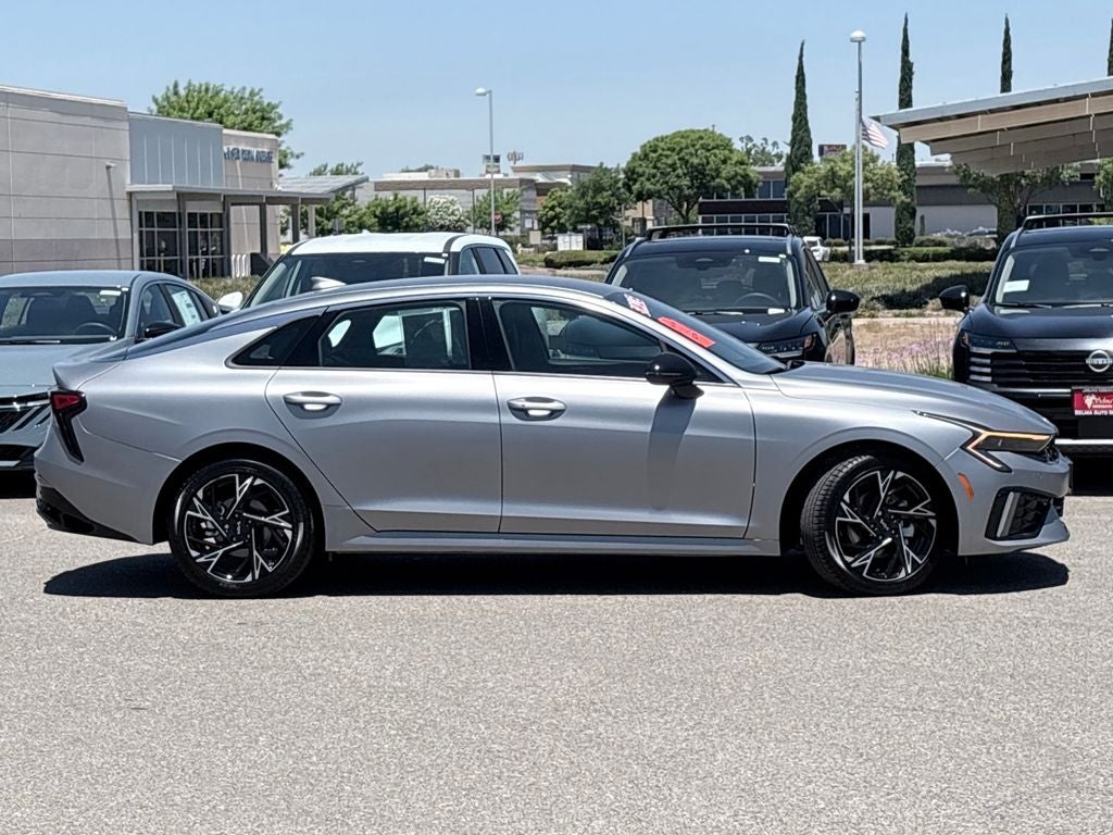 2025 Kia K5 GT-Line
