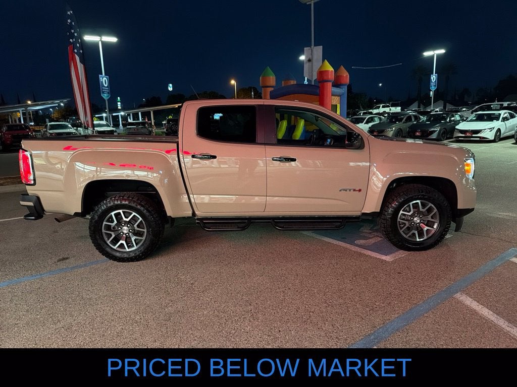 2022 GMC Canyon AT4 w/Leather