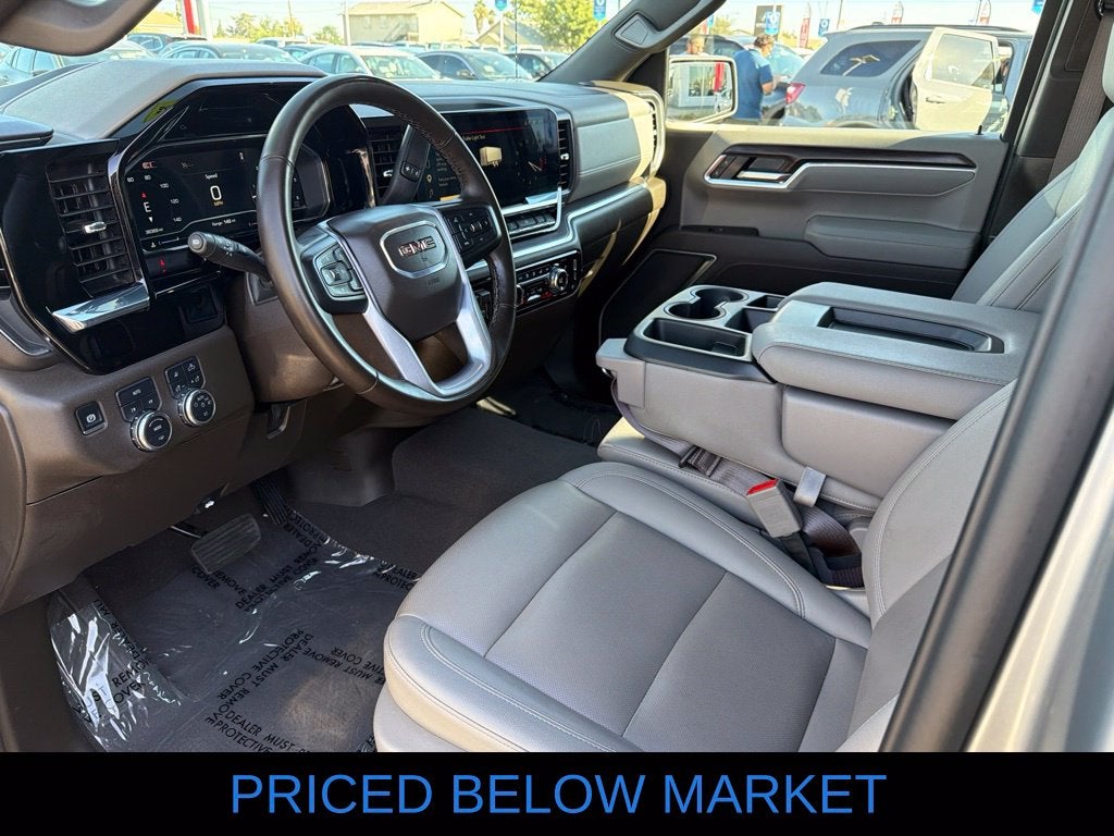 2025 GMC Sierra 1500 SLT