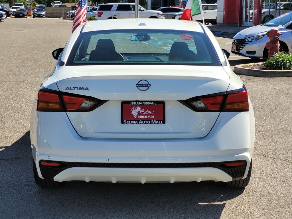 2025 Nissan Altima 2.5 SV