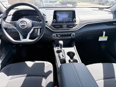 2026 Nissan Altima SV