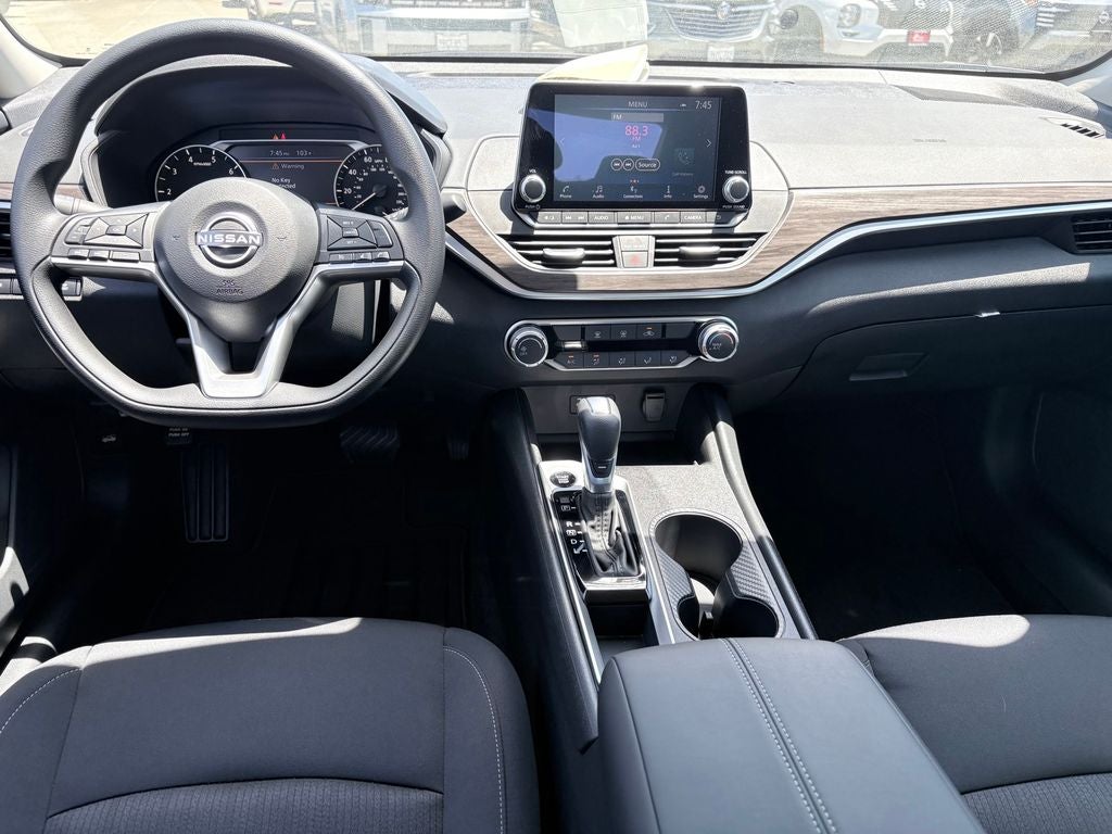 2026 Nissan Altima SV
