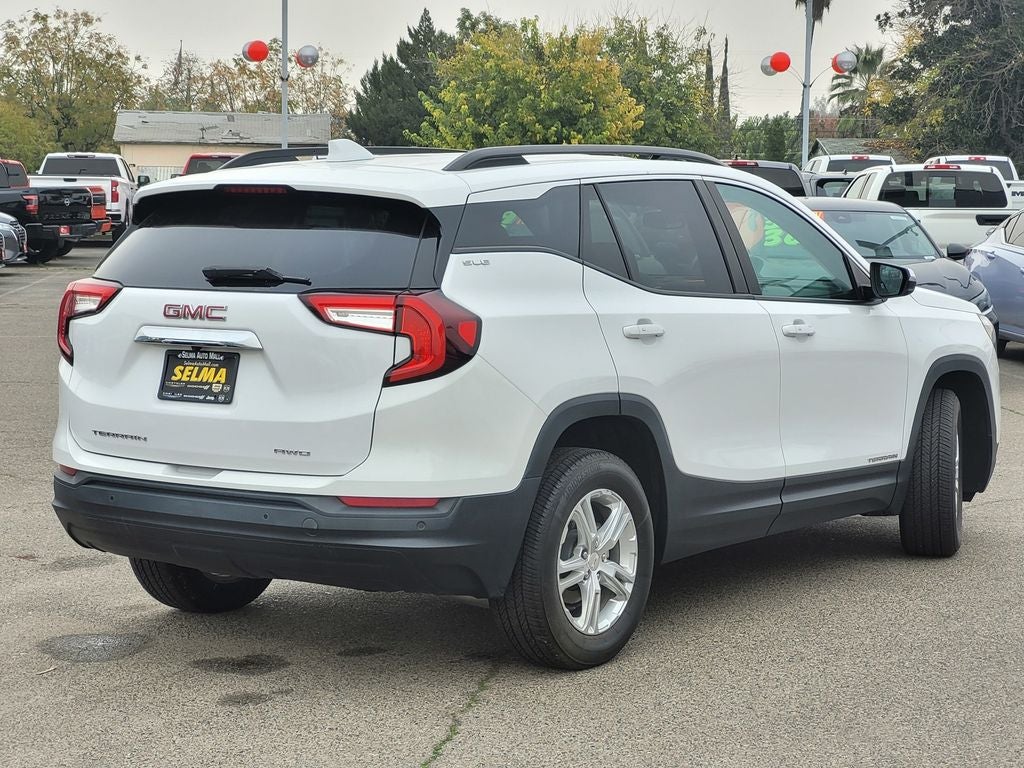 2023 GMC Terrain SLE