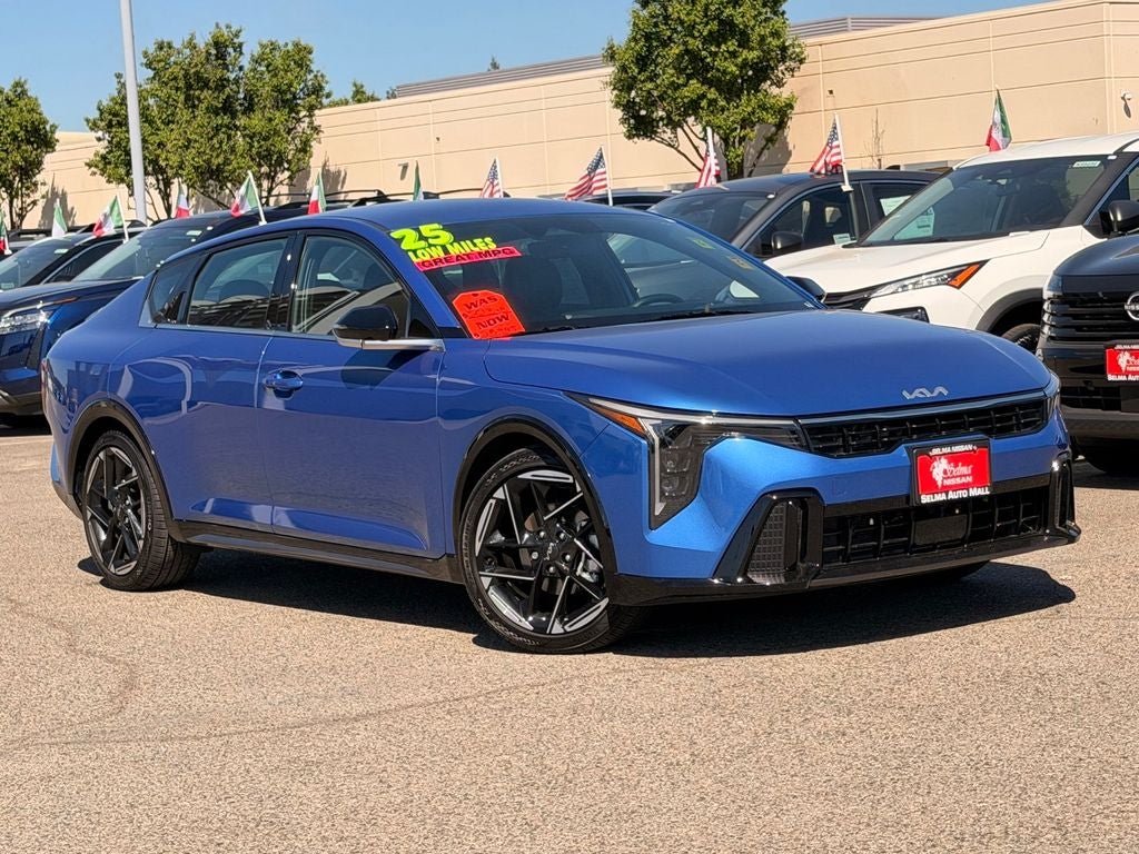 2025 Kia K4 GT-Line