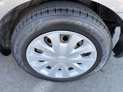 2019 Nissan Versa 1.6 S Plus