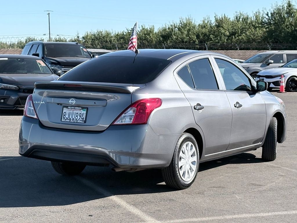 2019 Nissan Versa 1.6 S Plus