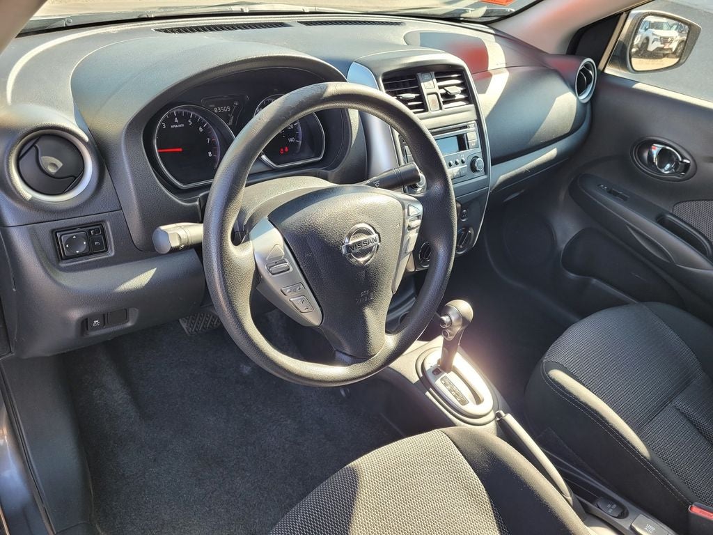 2016 Nissan Versa 1.6 SV