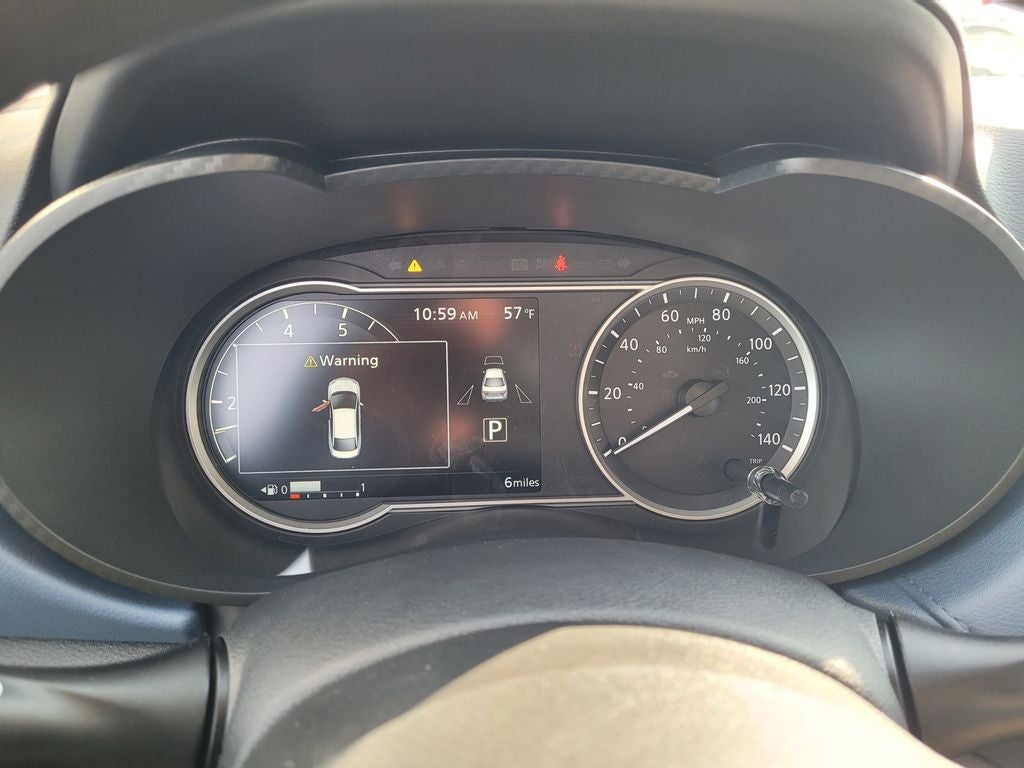 2025 Nissan Versa 1.6 SV