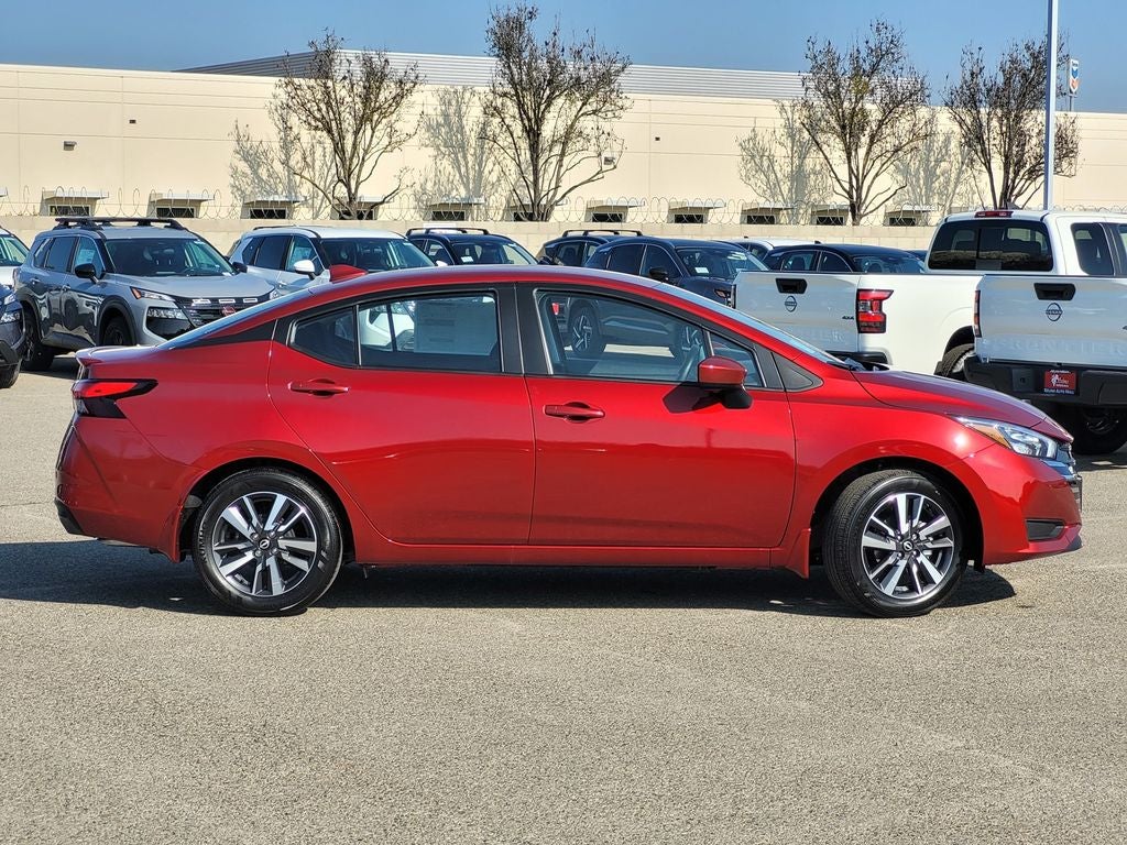 2025 Nissan Versa 1.6 SV