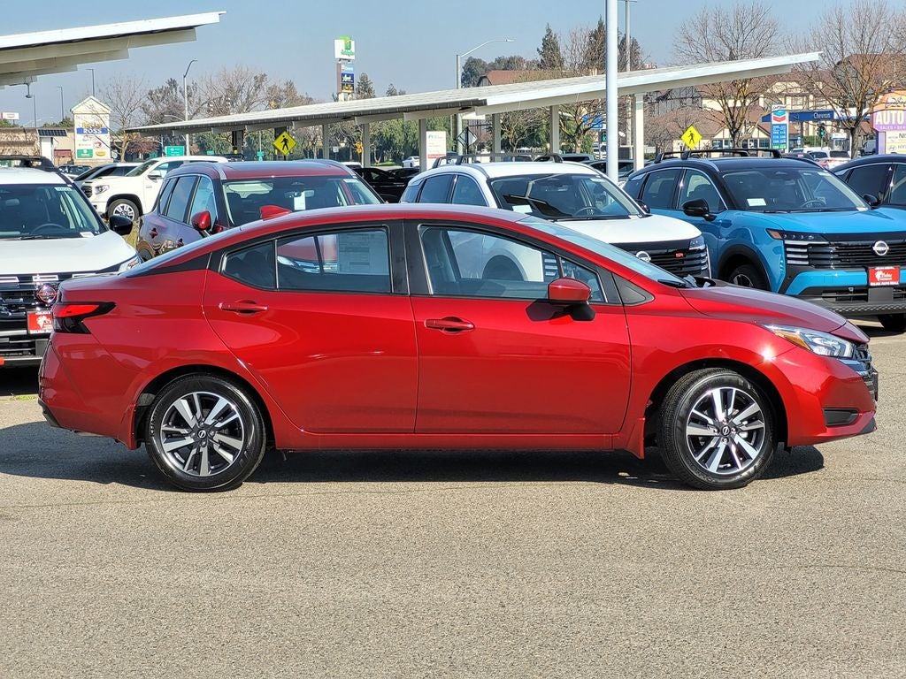 2025 Nissan Versa 1.6 SV