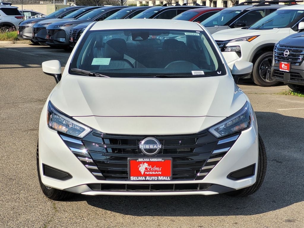 2025 Nissan Versa 1.6 SV