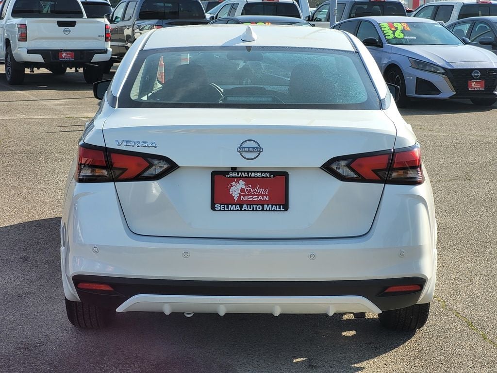 2025 Nissan Versa 1.6 SV
