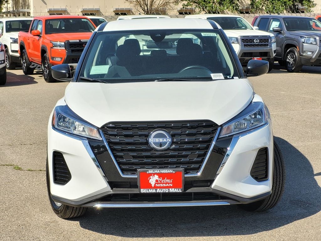 2025 Nissan Kicks Play S