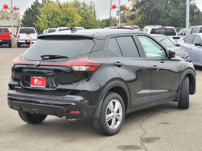 2025 Nissan Kicks Play S