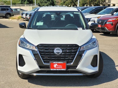 2025 Nissan Kicks Play S