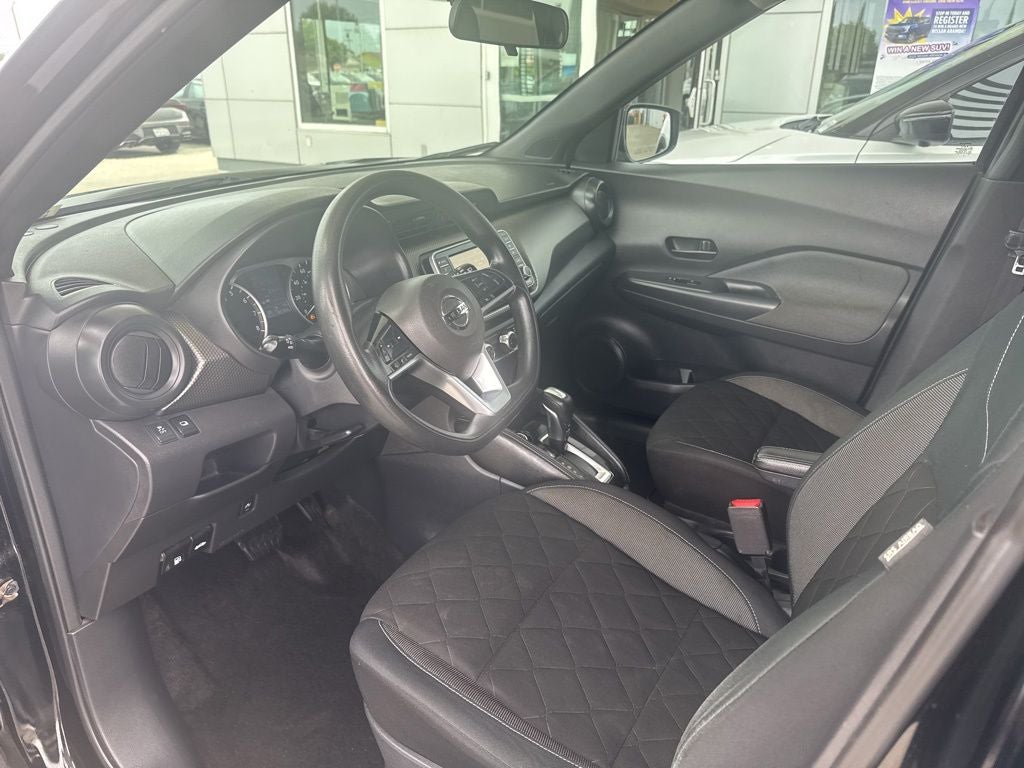2019 Nissan Kicks S