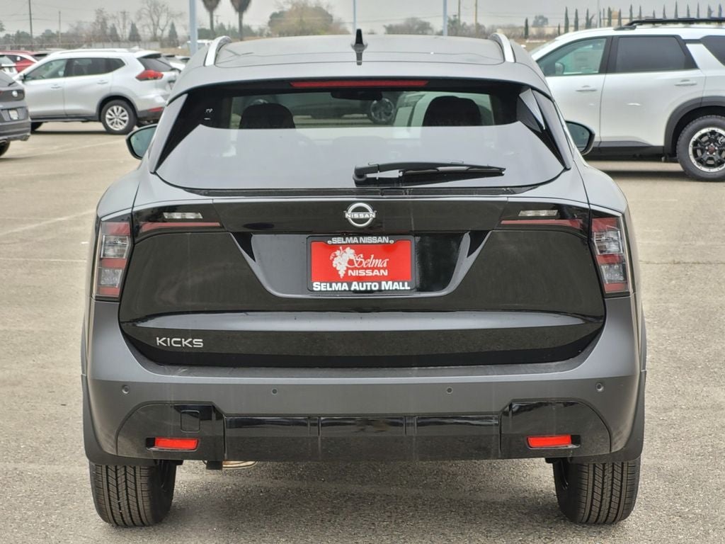 2026 Nissan Kicks SV