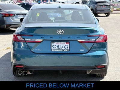 2025 Toyota Camry SE