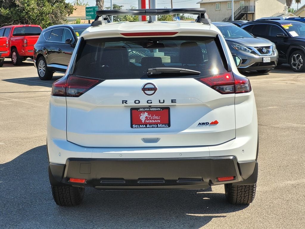 2026 Nissan Rogue Rock Creek