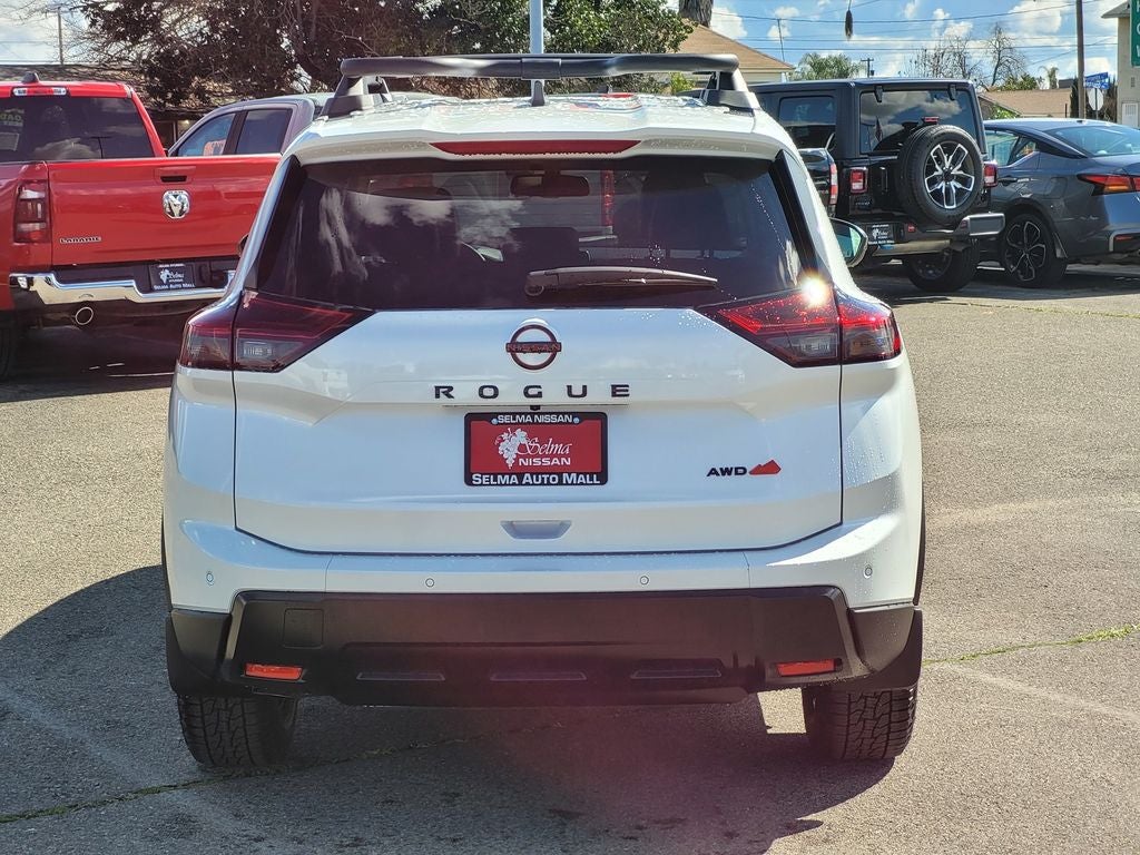 2026 Nissan Rogue Rock Creek®