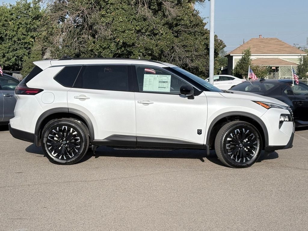 2026 Nissan Rogue Dark Armor™